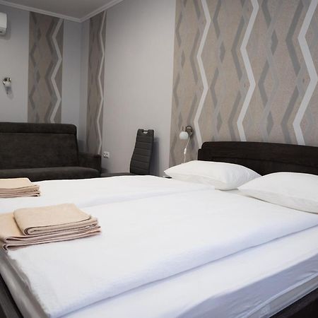 Gesztenye Apartman Makó エクステリア 写真