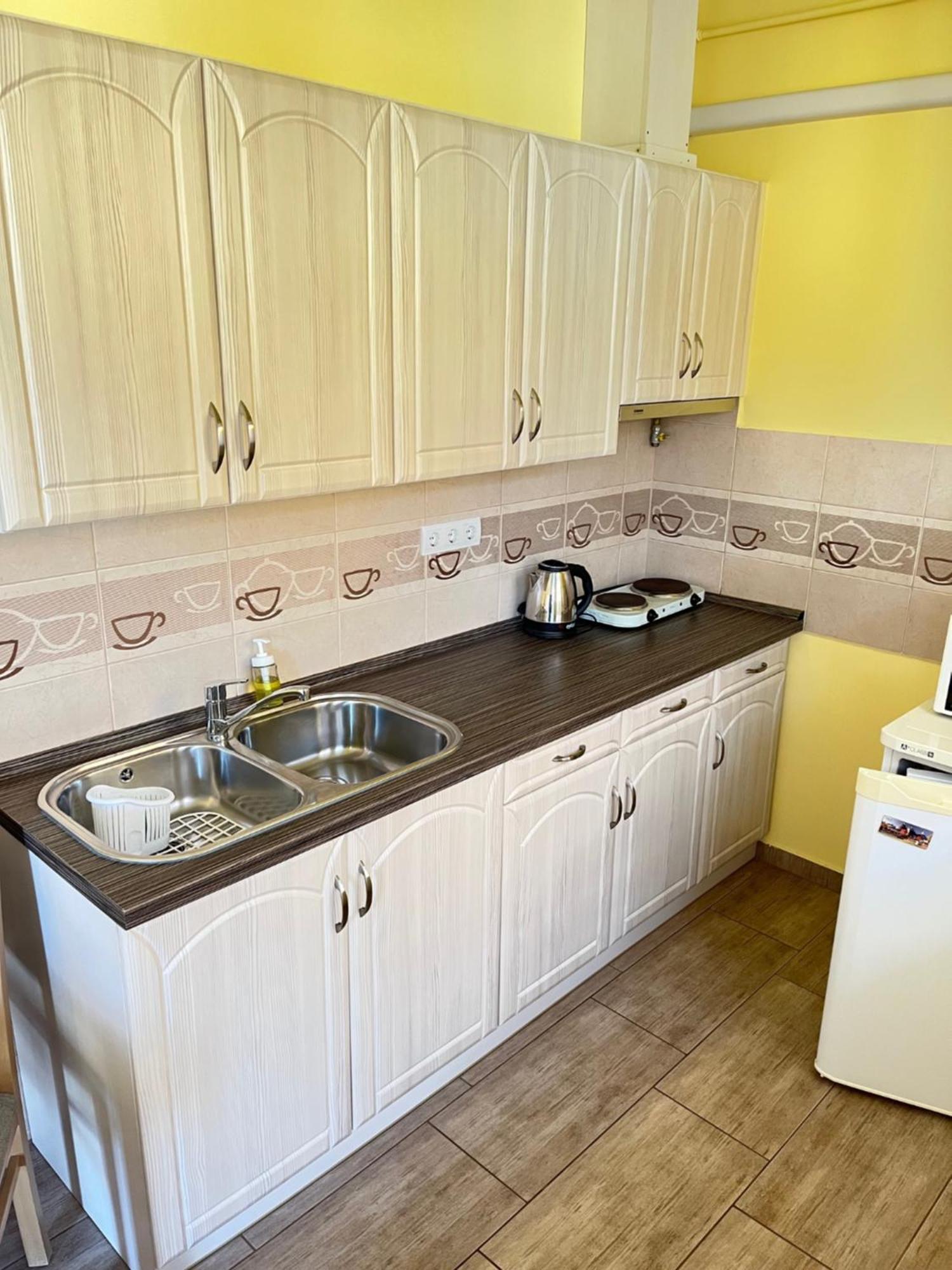 Gesztenye Apartman Makó エクステリア 写真