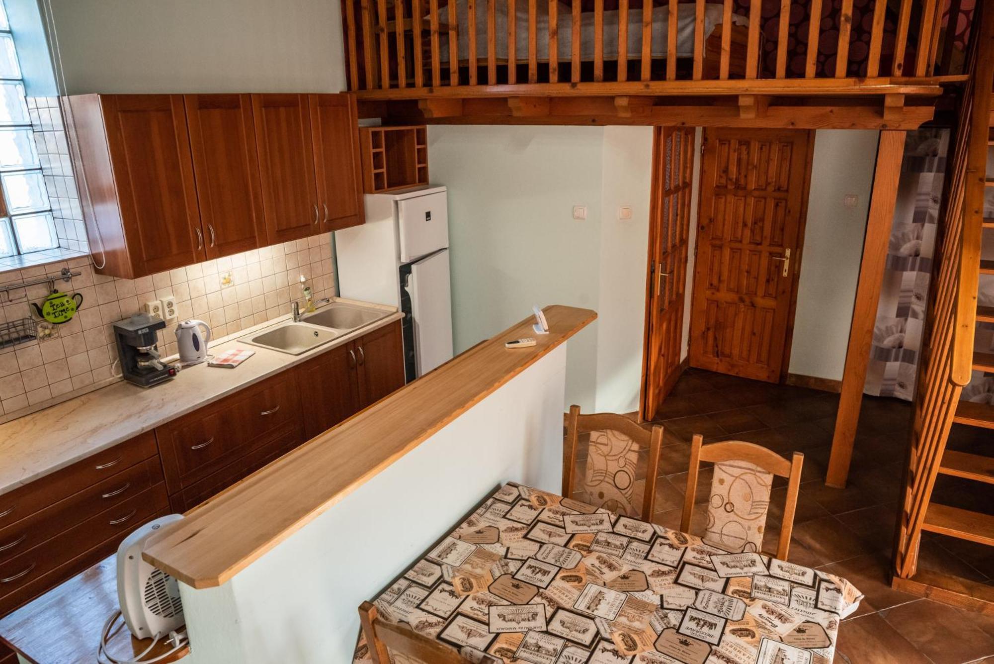 Gesztenye Apartman Makó エクステリア 写真